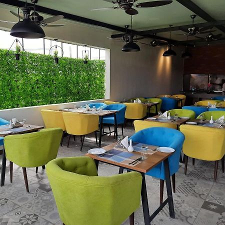 Regenta Inn Grand Koramangala By Royal Orchid Hotels Bangalore Exterior foto