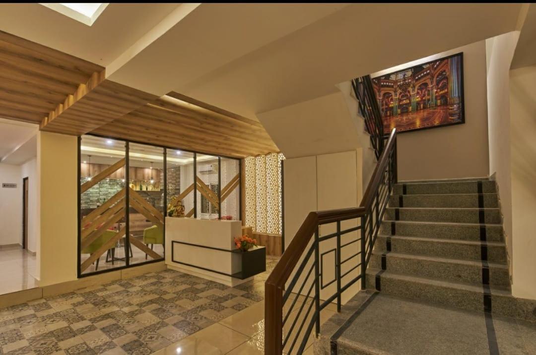 Regenta Inn Grand Koramangala By Royal Orchid Hotels Bangalore Exterior foto