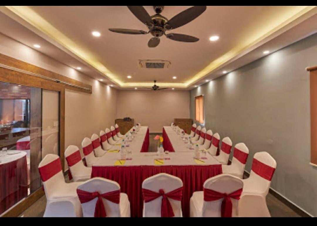 Regenta Inn Grand Koramangala By Royal Orchid Hotels Bangalore Exterior foto