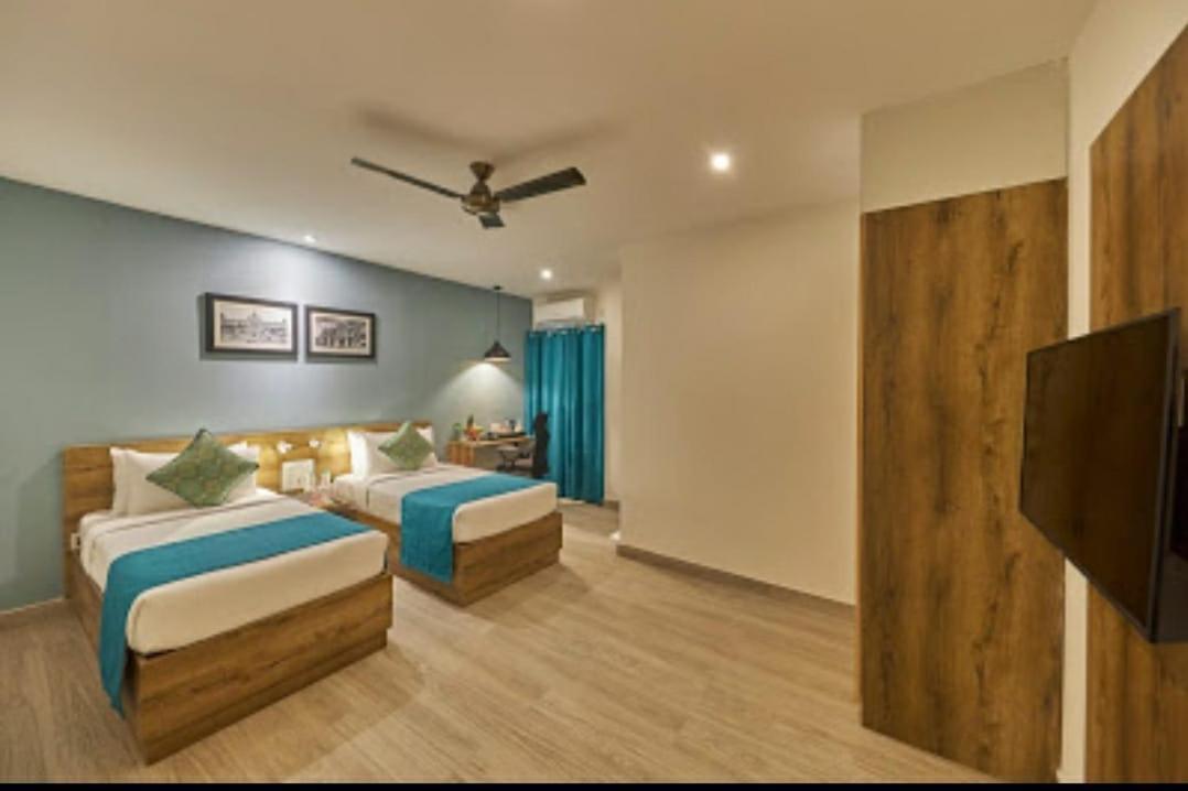 Regenta Inn Grand Koramangala By Royal Orchid Hotels Bangalore Exterior foto