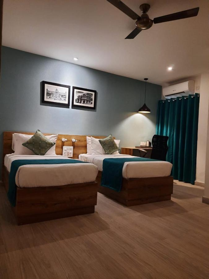 Regenta Inn Grand Koramangala By Royal Orchid Hotels Bangalore Exterior foto