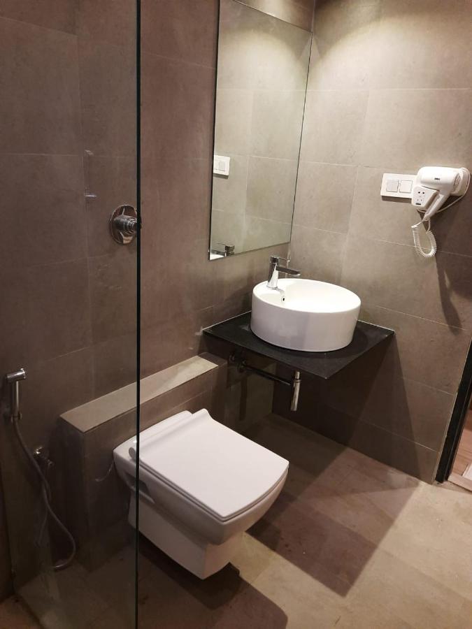 Regenta Inn Grand Koramangala By Royal Orchid Hotels Bangalore Exterior foto