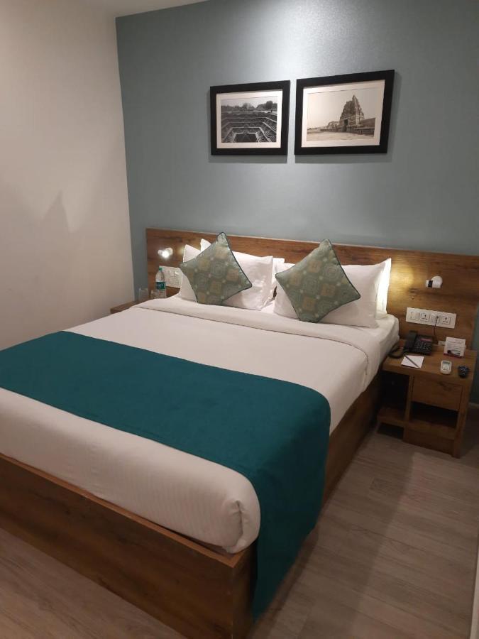 Regenta Inn Grand Koramangala By Royal Orchid Hotels Bangalore Exterior foto
